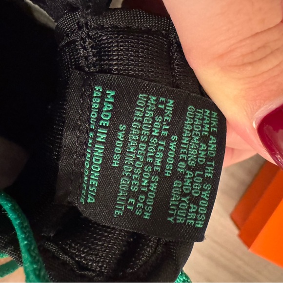 Toddler Air Jordan 1 High OG - Picture 6 of 6